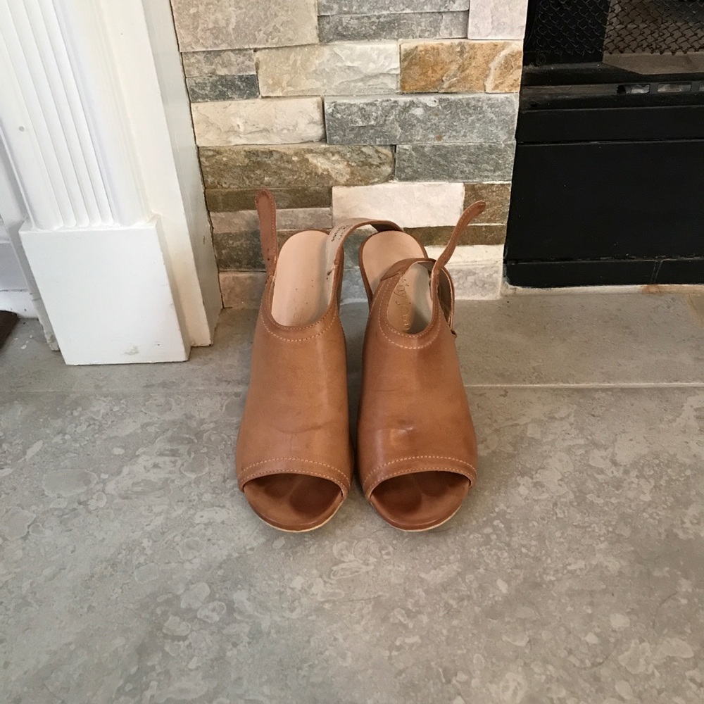 Tan leather block heels
